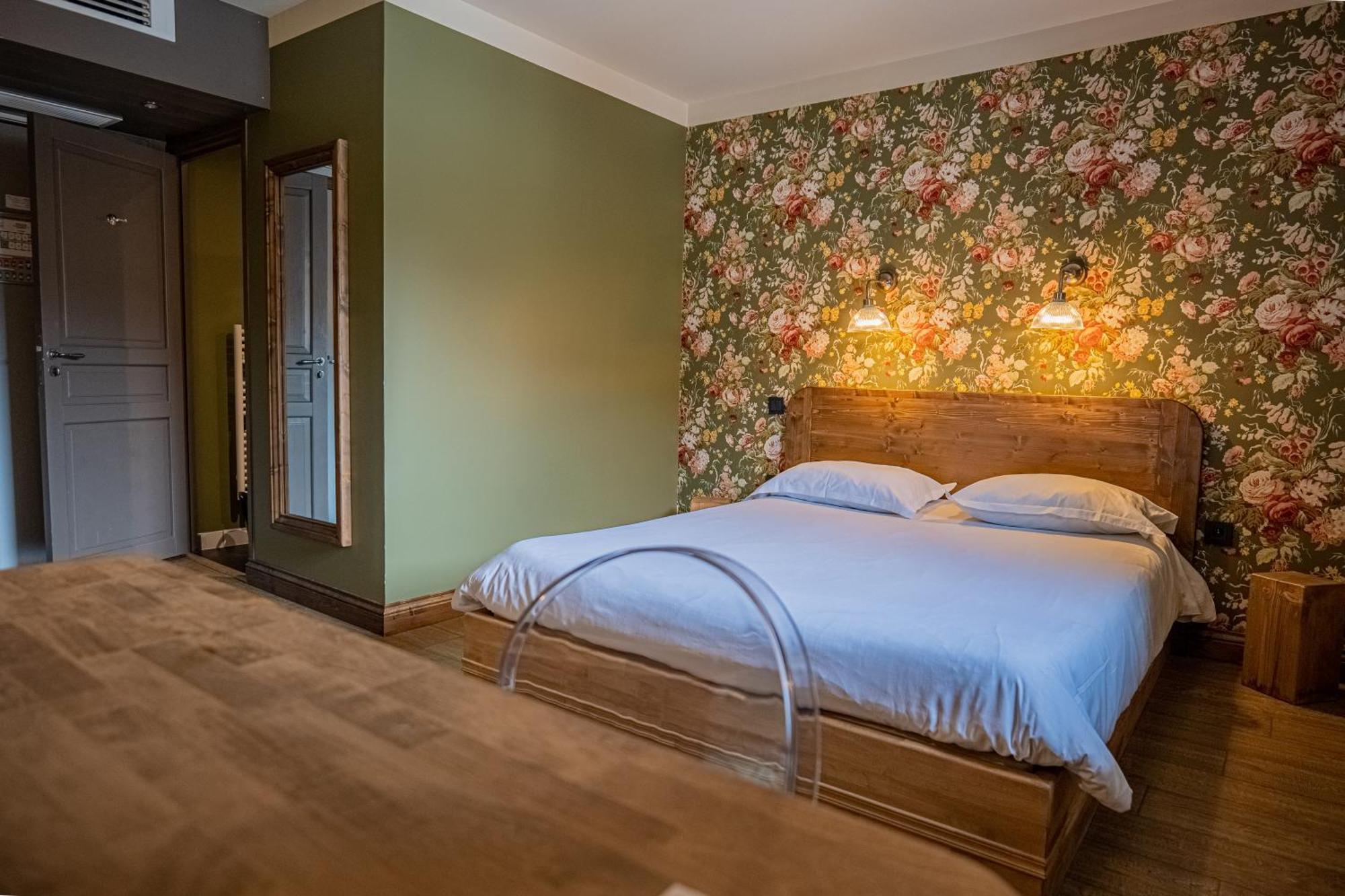 La Maison Rouge Chambery Bagian luar foto