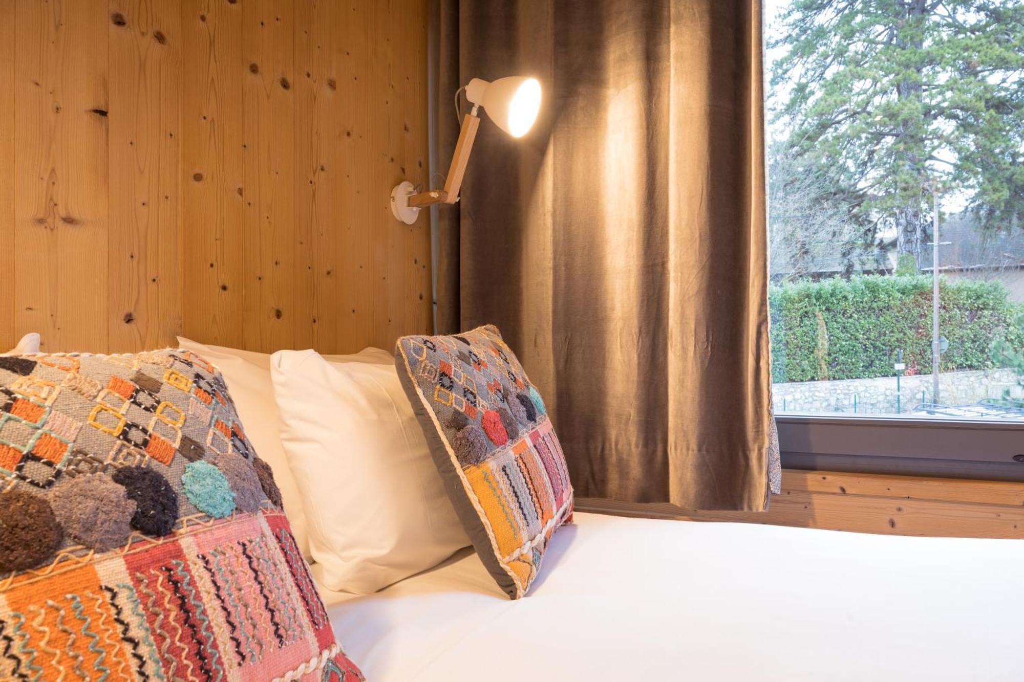 La Maison Rouge Chambery Bagian luar foto