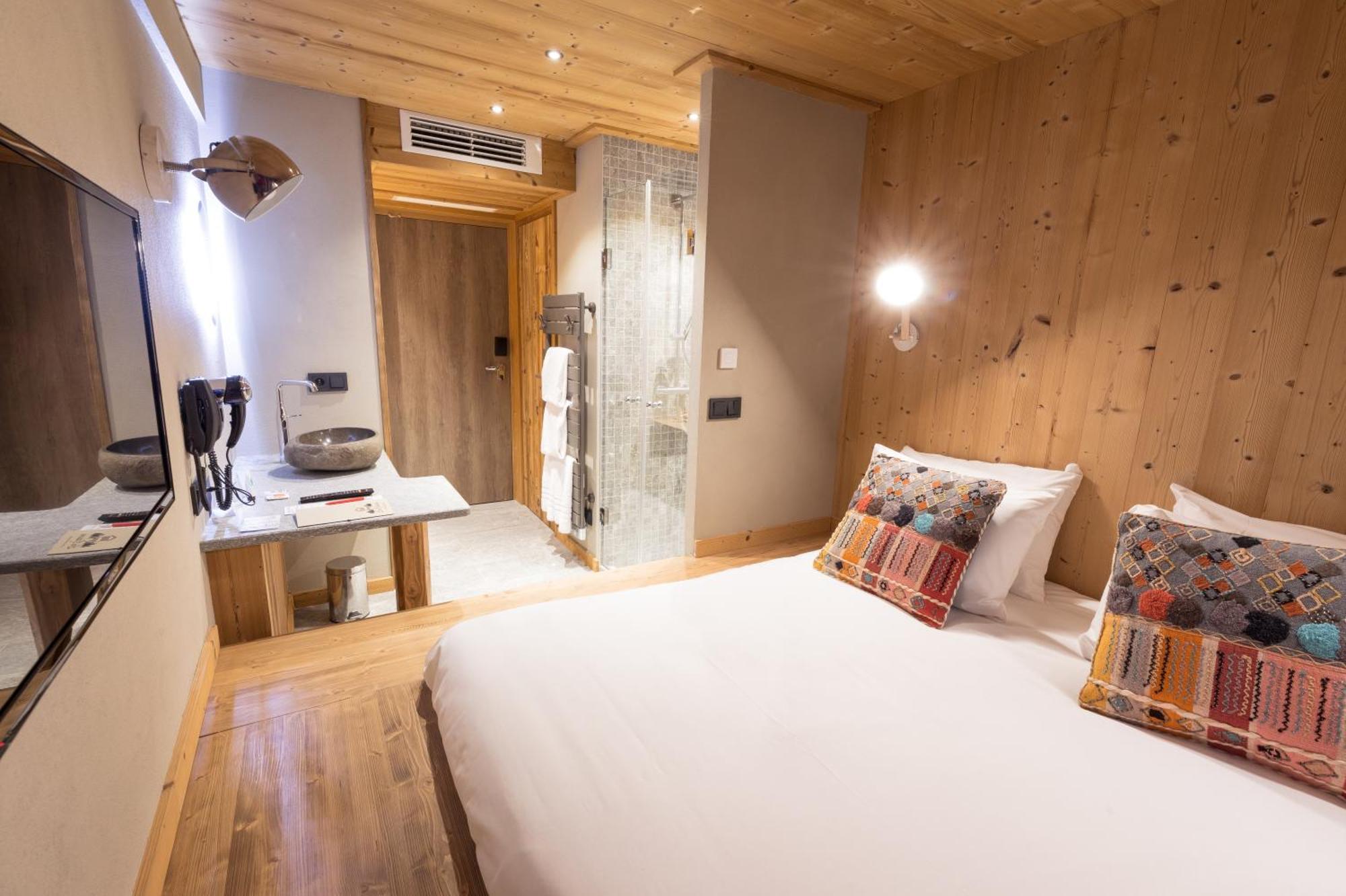 La Maison Rouge Chambery Bagian luar foto