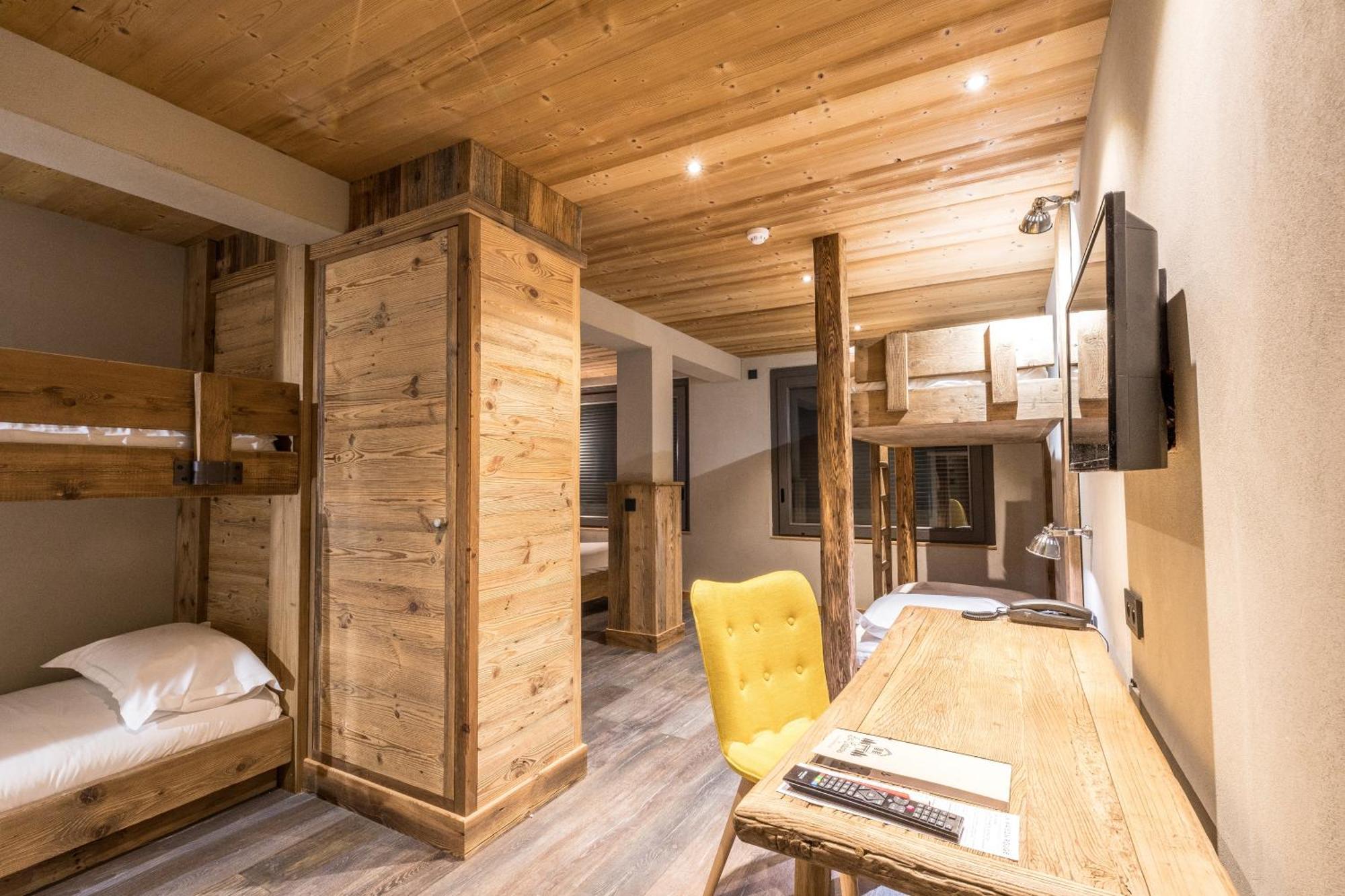 La Maison Rouge Chambery Bagian luar foto