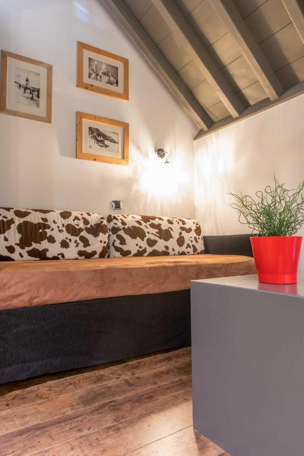 La Maison Rouge Chambery Bagian luar foto